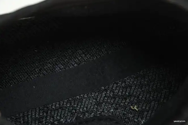 2023) Pirate Black Adidas (2022 Yeezy 350 Boost BB5350 0617